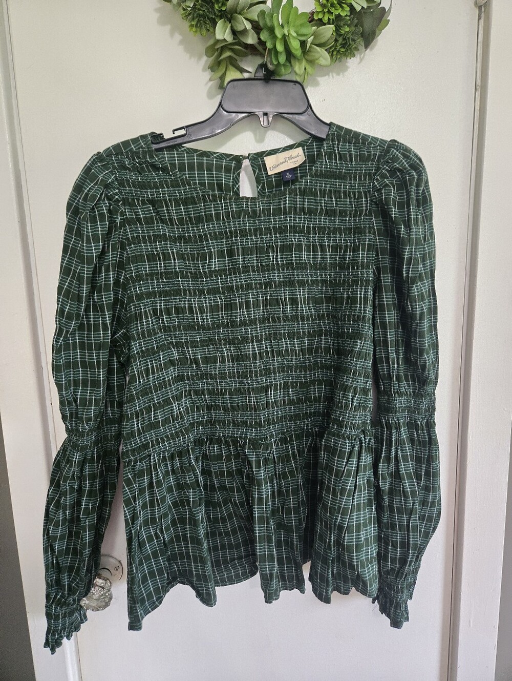 Women's Universal Thread Top